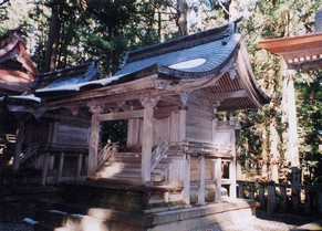 10．今山神社
